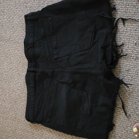 Shorts - Picture 2 of 2